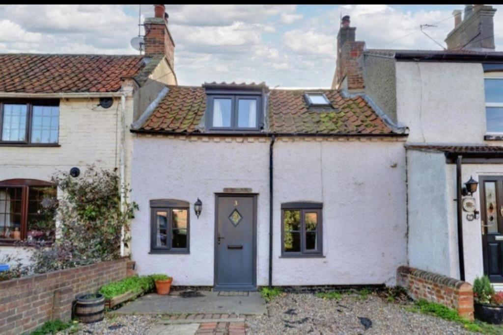 Cosy Cottage Blundeston Extérieur photo